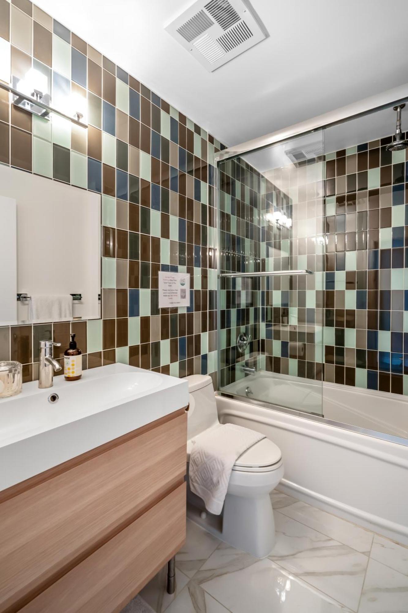 Spacious Corner Apartment Downtown Toronto Exteriér fotografie